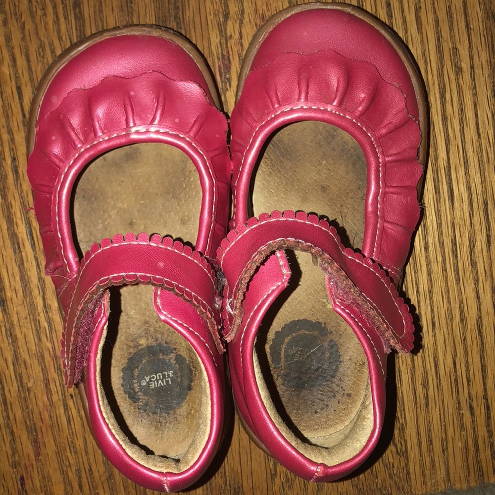 Gently used Livie Lucas